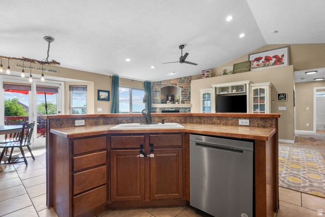 1396 S LUKAS LN, Saratoga Springs, UT 84045