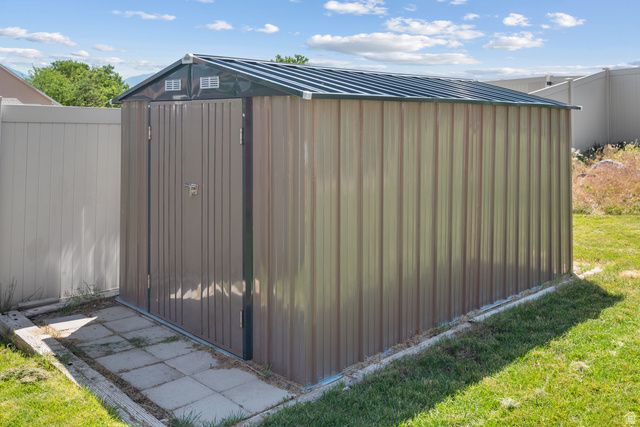 1396 S LUKAS LN, Saratoga Springs, UT 84045