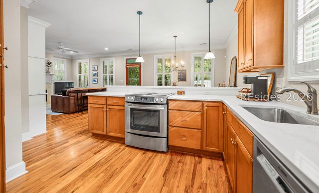 120 Lyford Pl, Beaufort, SC 29902