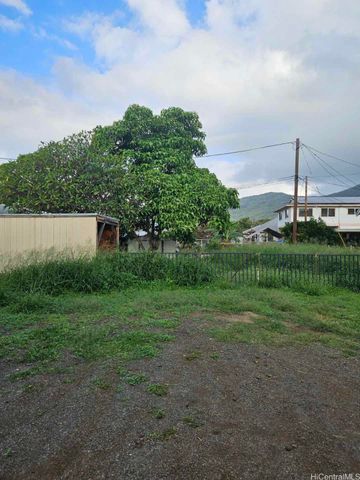 84-960 Lahaina Street, Waianae, HI 96792