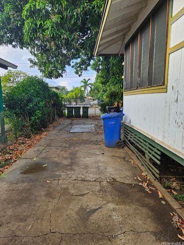 84-960 Lahaina Street, Waianae, HI 96792