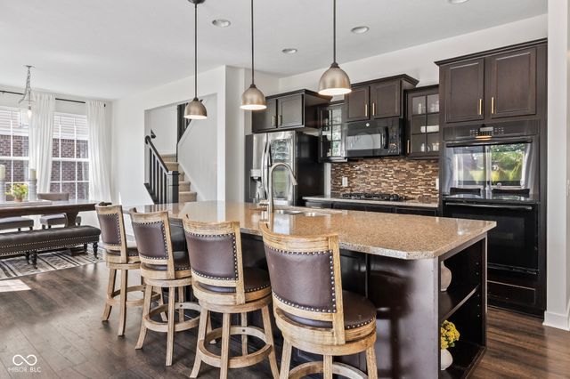 13999 Northcoat Place, Fishers, IN 46038