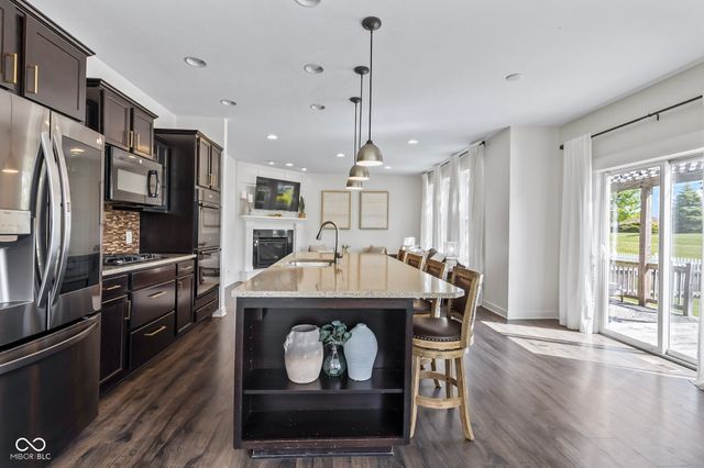 13999 Northcoat Place, Fishers, IN 46038