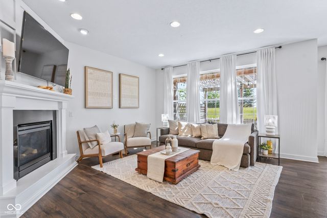 13999 Northcoat Place, Fishers, IN 46038