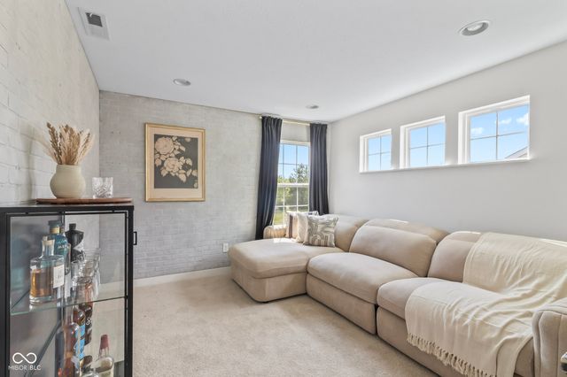 13999 Northcoat Place, Fishers, IN 46038