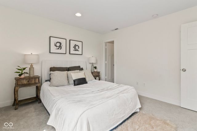 13999 Northcoat Place, Fishers, IN 46038