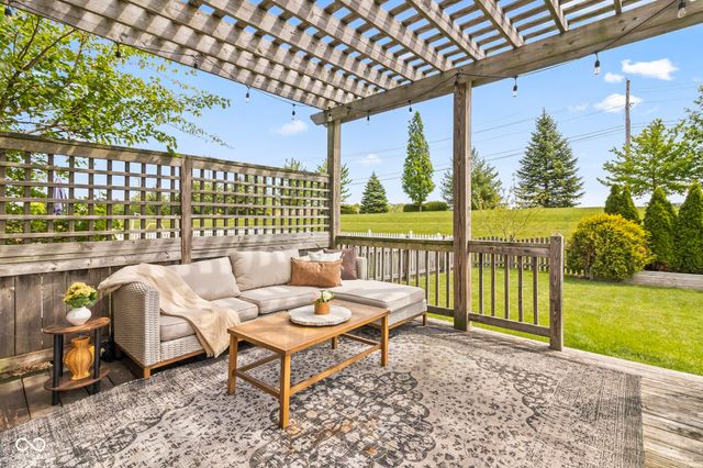 13999 Northcoat Place, Fishers, IN 46038
