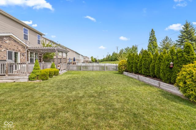 13999 Northcoat Place, Fishers, IN 46038