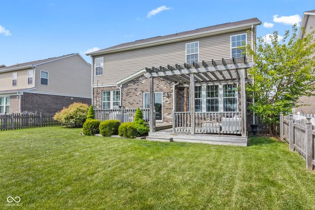 13999 Northcoat Place, Fishers, IN 46038