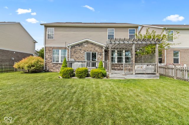 13999 Northcoat Place, Fishers, IN 46038