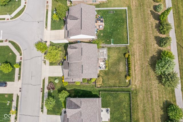 13999 Northcoat Place, Fishers, IN 46038