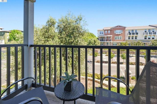 3062 Threecastles Way, Dublin, CA 94568