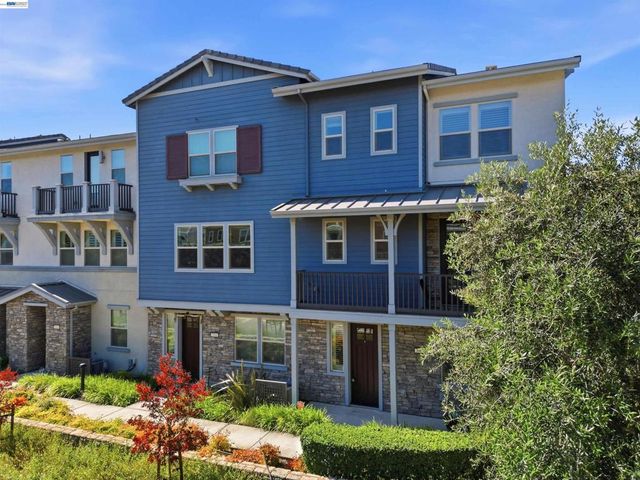 3062 Threecastles Way, Dublin, CA 94568