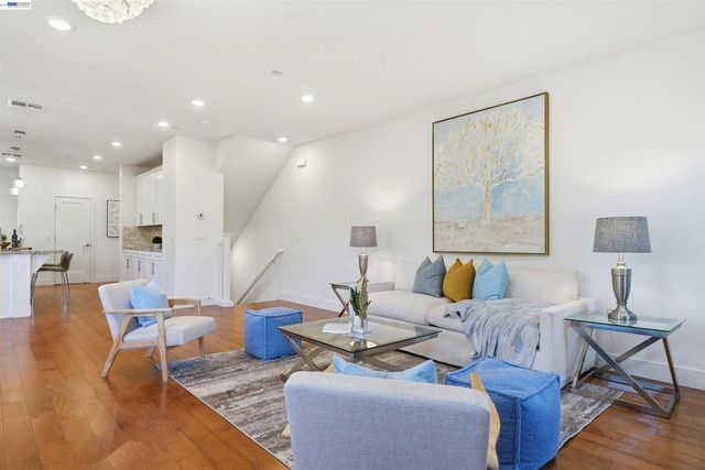 3062 Threecastles Way, Dublin, CA 94568
