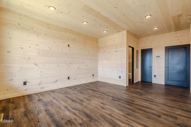 1829 Fantasy Way, Sevierville, TN 37876