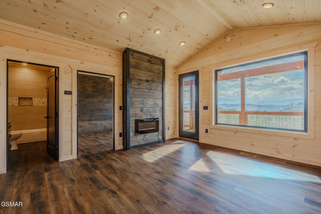 1829 Fantasy Way, Sevierville, TN 37876