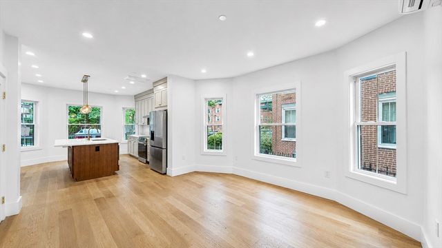 139 Sycamore St. A, Somerville, MA 02145