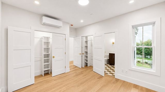 139 Sycamore St. A, Somerville, MA 02145