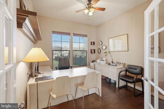 14521 BLUFF POINT CT, Gainesville, VA 20155