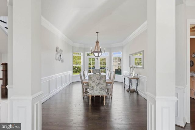 14521 BLUFF POINT CT, Gainesville, VA 20155