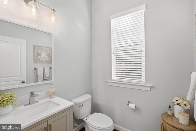 14521 BLUFF POINT CT, Gainesville, VA 20155