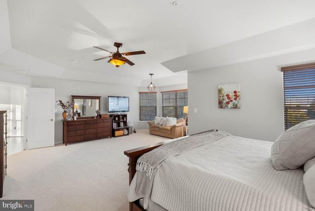 14521 BLUFF POINT CT, Gainesville, VA 20155