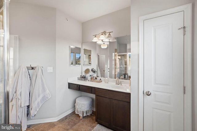 14521 BLUFF POINT CT, Gainesville, VA 20155