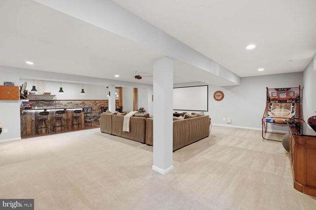 14521 BLUFF POINT CT, Gainesville, VA 20155