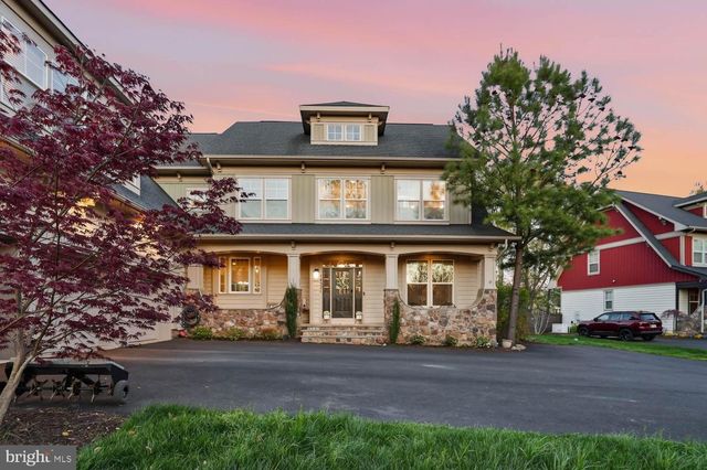 14521 BLUFF POINT CT, Gainesville, VA 20155