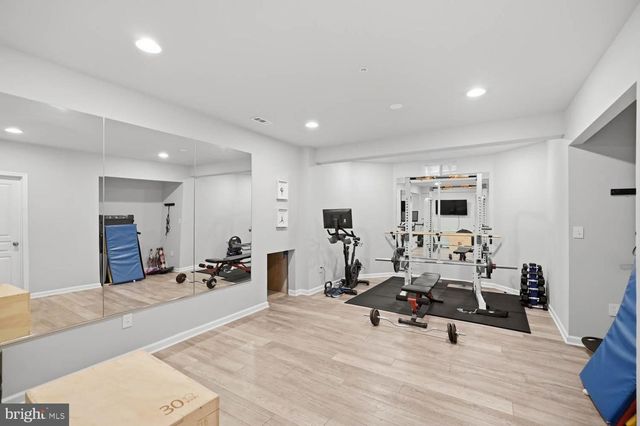 14521 BLUFF POINT CT, Gainesville, VA 20155