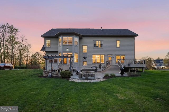 14521 BLUFF POINT CT, Gainesville, VA 20155
