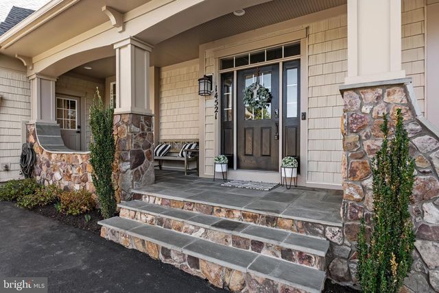 14521 BLUFF POINT CT, Gainesville, VA 20155