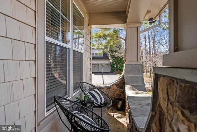 14521 BLUFF POINT CT, Gainesville, VA 20155