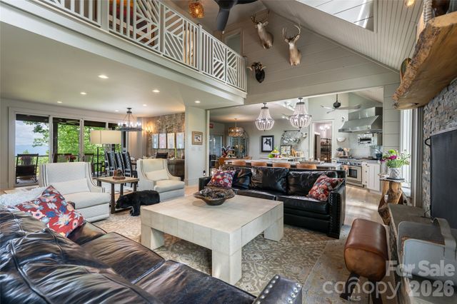 145 Kalmia Drive, Asheville, NC 28804