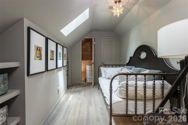 145 Kalmia Drive, Asheville, NC 28804