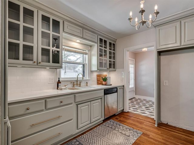 217 Edgemere Court, Oklahoma City, OK 73118