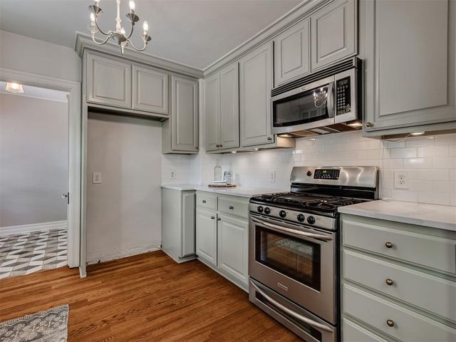217 Edgemere Court, Oklahoma City, OK 73118