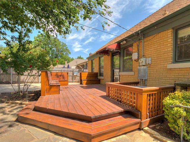 217 Edgemere Court, Oklahoma City, OK 73118