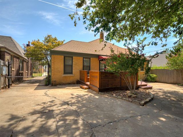 217 Edgemere Court, Oklahoma City, OK 73118