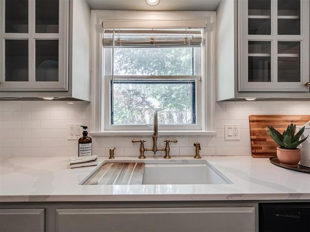 217 Edgemere Court, Oklahoma City, OK 73118