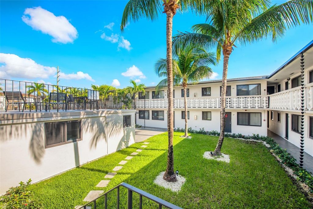 1330 W 29th St 9, Hialeah, FL 33012