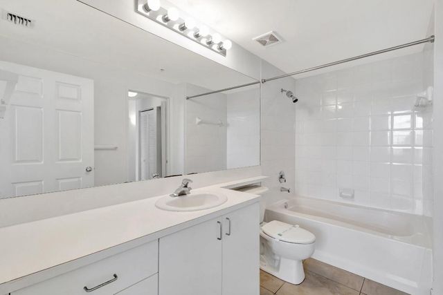 720 S Sapodilla Avenue 303, West Palm Beach, FL 33401