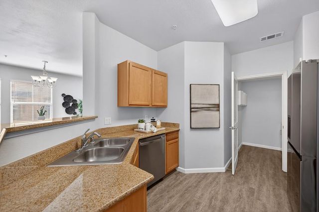 1415 Vessona Cir, Folsom, CA 95630