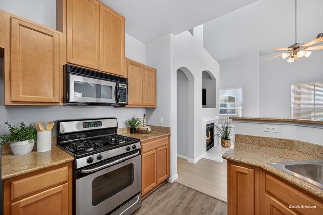 1415 Vessona Cir, Folsom, CA 95630