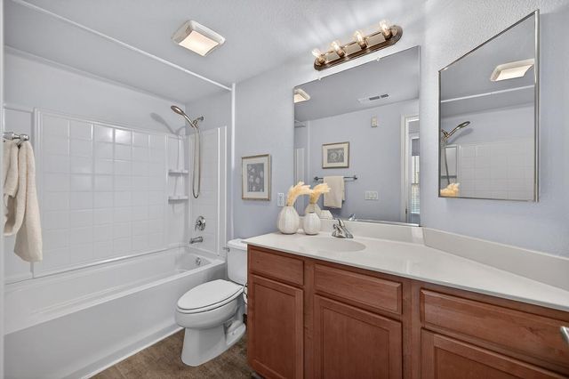 1415 Vessona Cir, Folsom, CA 95630