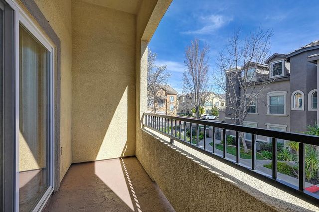 1415 Vessona Cir, Folsom, CA 95630