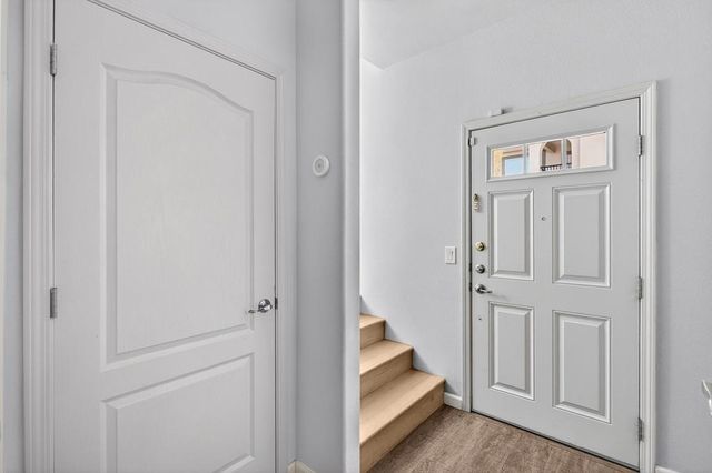 1415 Vessona Cir, Folsom, CA 95630