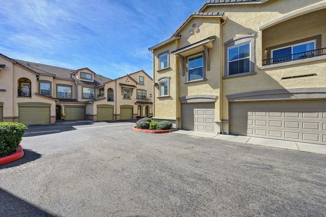 1415 Vessona Cir, Folsom, CA 95630