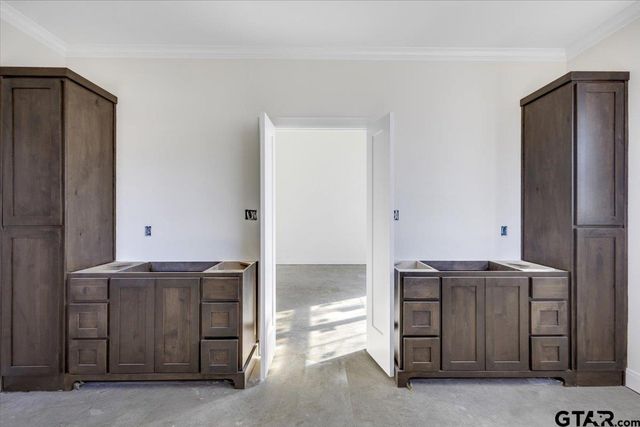 302 Heath Circle, Bullard, TX 75757