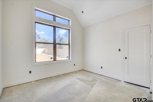 302 Heath Circle, Bullard, TX 75757